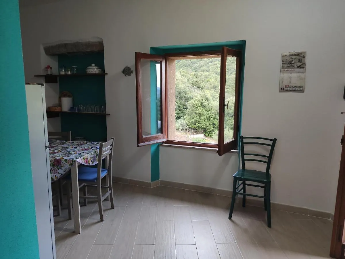 Villa Sa Dommu 'e su coro Triei 0*,  Italia
